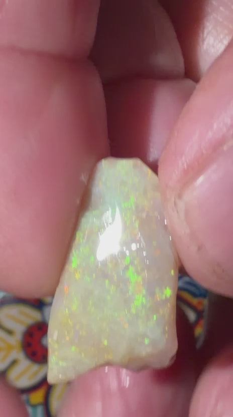 Opal rubs S2 8