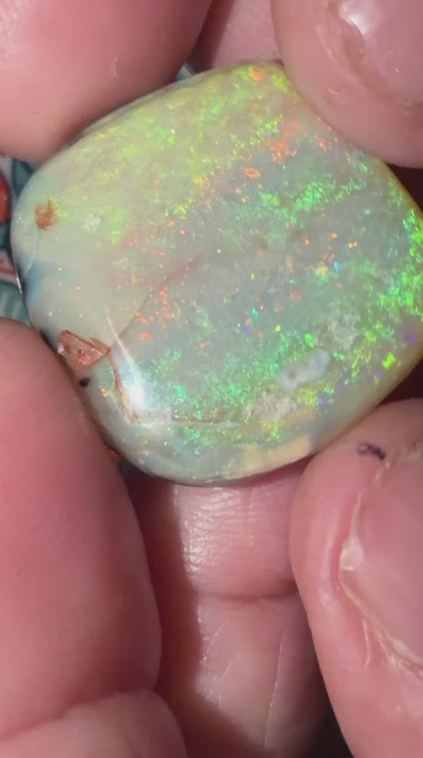 Opal rubs S2 4